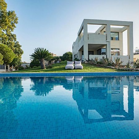 Villa Detoro Kambanion ภายนอก รูปภาพ